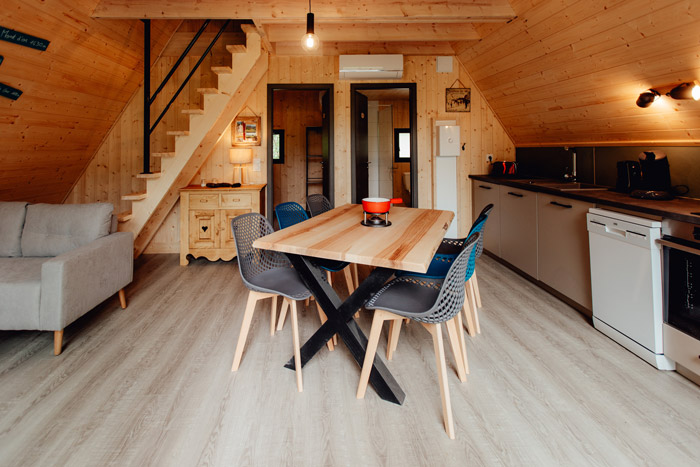 Chalet des montagnes du jura délice hébergement jura